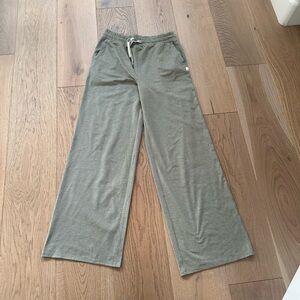 Vuori halo wide leg pants
